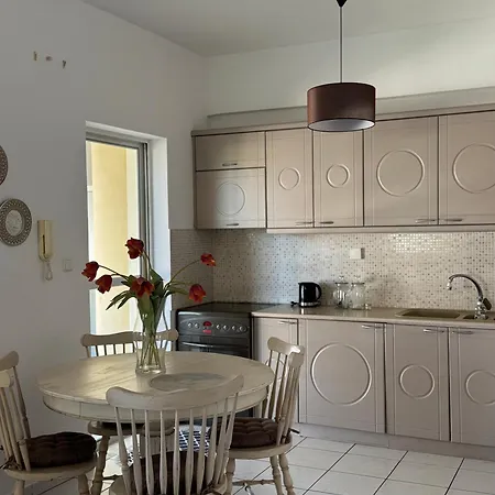 Apartamento Anemoessa *